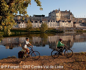 An authentic cycle tour around Amboise  