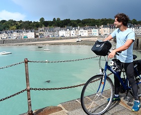 Les trésors de la Bretagne Nord et la côte émeraude à vélo
